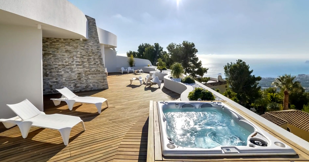 Apartments & Penthouses