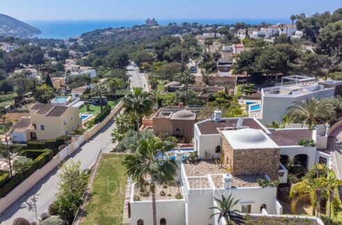 Extraordinary Ibiza style villa in Moraira El Portet &ndash; Overall view &ndash; ID: 5500001 - Architect Joaqu&iacute;n Lloret