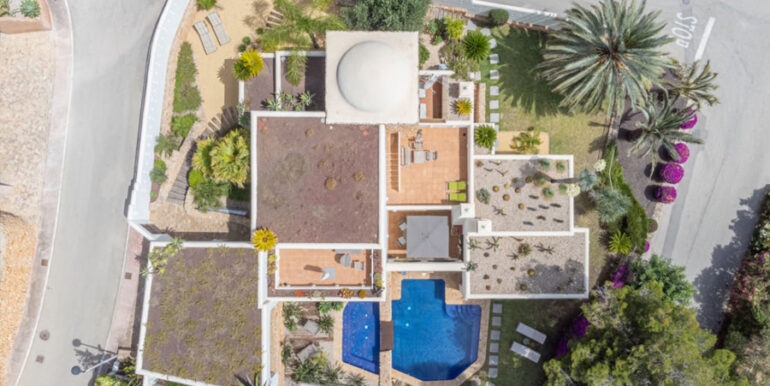 Modern Ibiza style villa in Moraira El Portet – Overall view – ID: 5500002 - Architect Joaquín Lloret