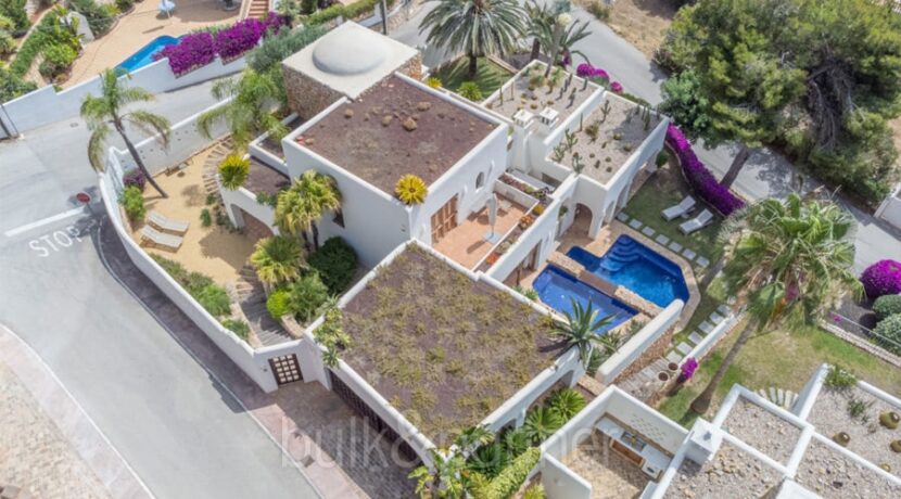 Modern Ibiza style villa in Moraira El Portet &ndash; Garage &ndash; ID: 5500002 - Architect Joaqu&iacute;n Lloret