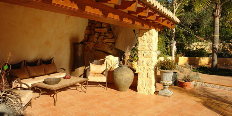 Stone finca with gardens and sea views in Benissa Canor – Covered pool terrace – ID: 5500007 - Photographer Torsten Bulk