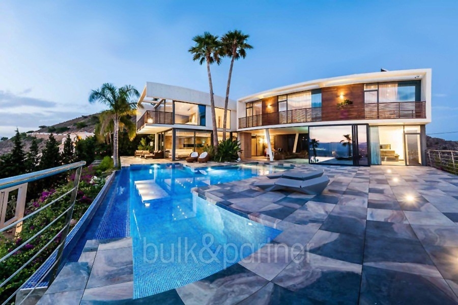 Modern luxury design villa in Benidorm Sierra Dorada