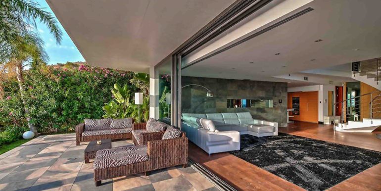 Moderne Design Luxusvilla in Benidorm Sierra Dorada - Wohnzimmer Terrasse - ID: 5500052
