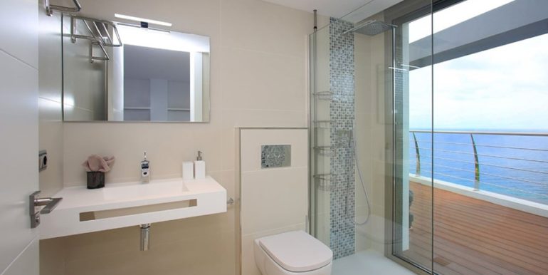 Exclusive first line luxury villa in Altéa Campomanes - Bathroom - ID: 5500659 - Architect David Montés López