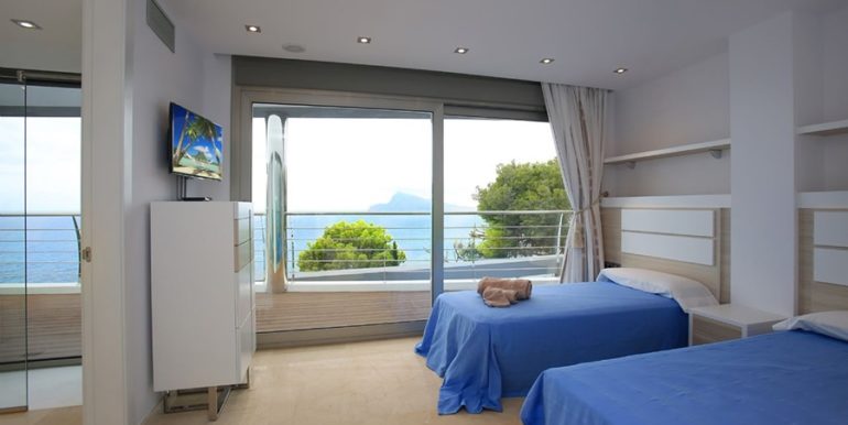 Exklusive Luxusvilla in erster Meereslinie in Altéa Campomanes - Schlafzimmer - ID: 5500659 - Architekt David Montés López