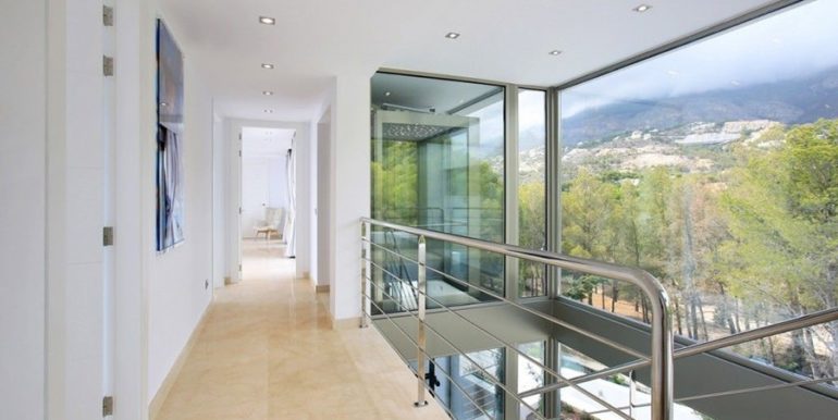 Exclusiva villa de lujo de primera línea en Altéa Campomanes - Hueco de escalera - ID: 5500659 - Arquitecto David Montés López