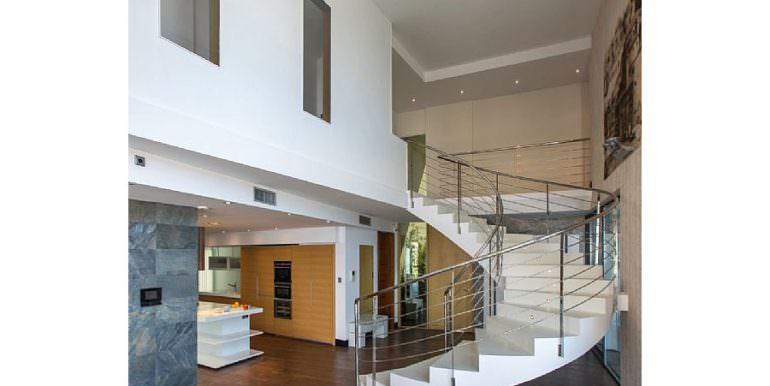 Moderna villa de diseño de lujo en Benidorm Sierra Dorada - Escalera - ID: 5500052