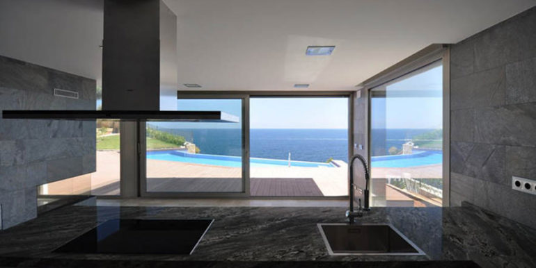 First line luxury villa in Benissa Cala Advocat - American kitchen with sea views - ID: 5500674