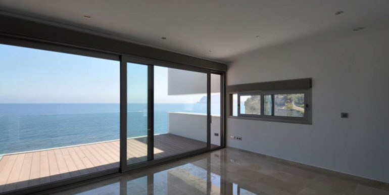First line luxury villa in Benissa Cala Advocat - Master bedroom with sea views - ID: 5500674