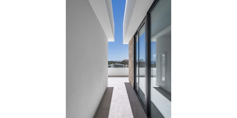 Modern luxury villa with sea views in Altéa Hills - Terrace top-floor with sea views - ID: 5500676 - Architecture by Pepe Giner - Photographer Germán Cabo