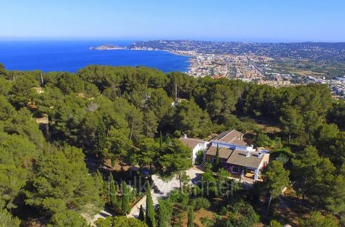 Exclusive Finca property with privacy in Jávea Cuesta San Antonio/La Plana - Aerial view and sea view - ID: 5500679