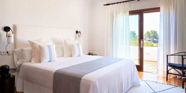 Ibizan luxury villa with harbour/sea view in Moraira Portichol/Club Náutico - Master bedroom - ID: 5500688 - Architect Joaquín Lloret