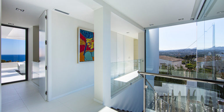 Neue minimalistische Villa mit Meerblick in Moraira El Portet - Treppenhaus - ID: 5500663 - Architekt Carlos Gilardi (Equipo Digitalarq S.L.) - Fotograf Michael van Oosten - Villa CAWOW
