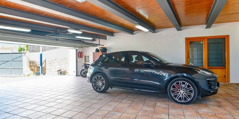 Frontline villa in Benissa Les Bassetes - Garage for 4 cars - ID: 5500695