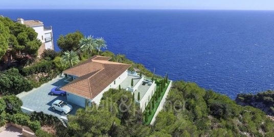 Villa de lujo en frente al mar en Jávea Granadella