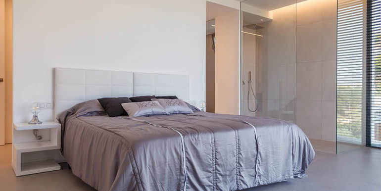 Luxusvilla mit schönem Meerblick in Moraira Benimeit - Hauptschlafzimmer mit Dusche - ID: 5500671 - Architekt Ramón Gandia Brull (RGB Arquitectos)