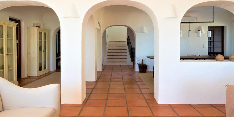 Villa de lujo ibicenca con vista al puerto/mar en Moraira Portichol/Club Náutico - Sala de estar - ID: 5500688 - Arquitecto Joaquín Lloret