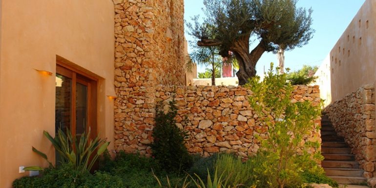 Moderne Ibiza-Style Villa in Moraira El Portet - Garten - ID: 5500002 - Architekt Joaquín Lloret - Fotograf Torsten Bulk