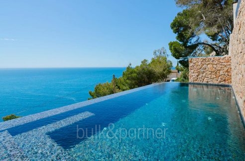Luksusowa rezydencja w pierwszej linii brzegowej w Jávea Ambolo - Basen z zachwycającym widokiem na morze - ID: 5500672 - Architekt POM Architectos