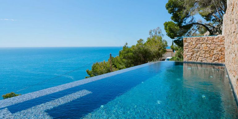 Luxus Immobilie in erster Meeresline in Jávea Ambolo - Pool mit fantastischem Meerblick - ID: 5500672 - Architekt POM Architectos
