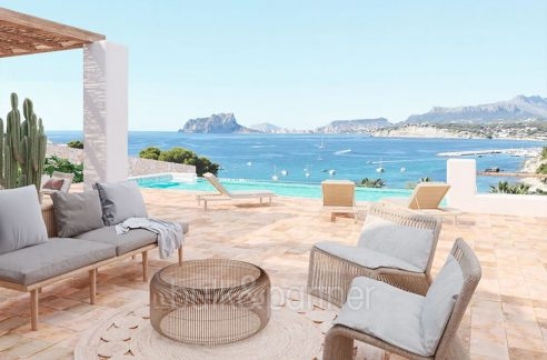Proyecto de villa de estilo ibicenco en una ubicación privilegiada con vistas al mar en Moraira El Portet - Terraza de la piscina con increíbles vistas al mar - ID: 5500704