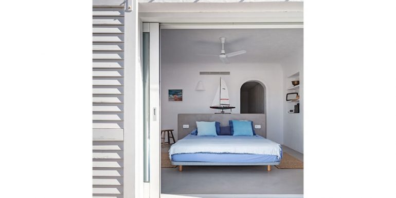 Villa única de estilo ibicenco con vistas al mar en Moraira Portichol/Club Náutico - Dormitorio principal - ID: 5500705 - Arquitecto Joaquín Lloret