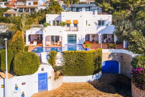 Villa única de estilo ibicenco con vistas al mar en Moraira Portichol/Club Náutico - Total - ID: 5500705 - Arquitecto Joaquín Lloret
