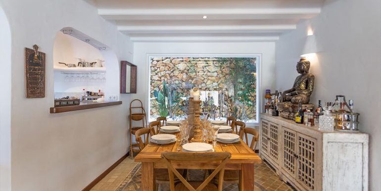 Fantastic Ibiza style villa in second sea line in Moraira El Portet - Dining area - ID: 5500706 - Architecture by Lloret Designs/Joaquín Lloret