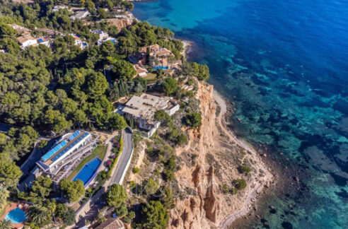Exklusive Luxusvilla in erster Meereslinie in Altea Campomanes - Villa - ID: 5500659 - Architekt David Montés López